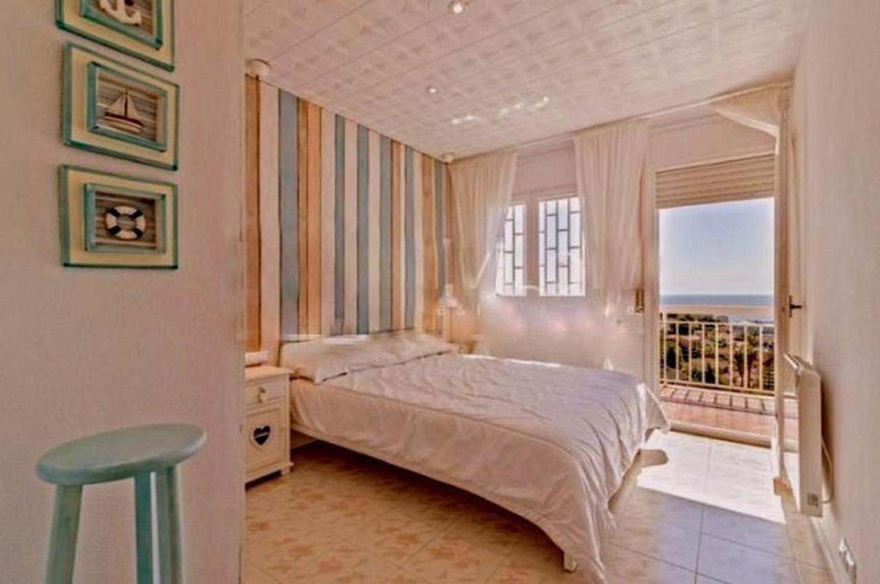 Chalet Santa Susana المظهر الخارجي الصورة